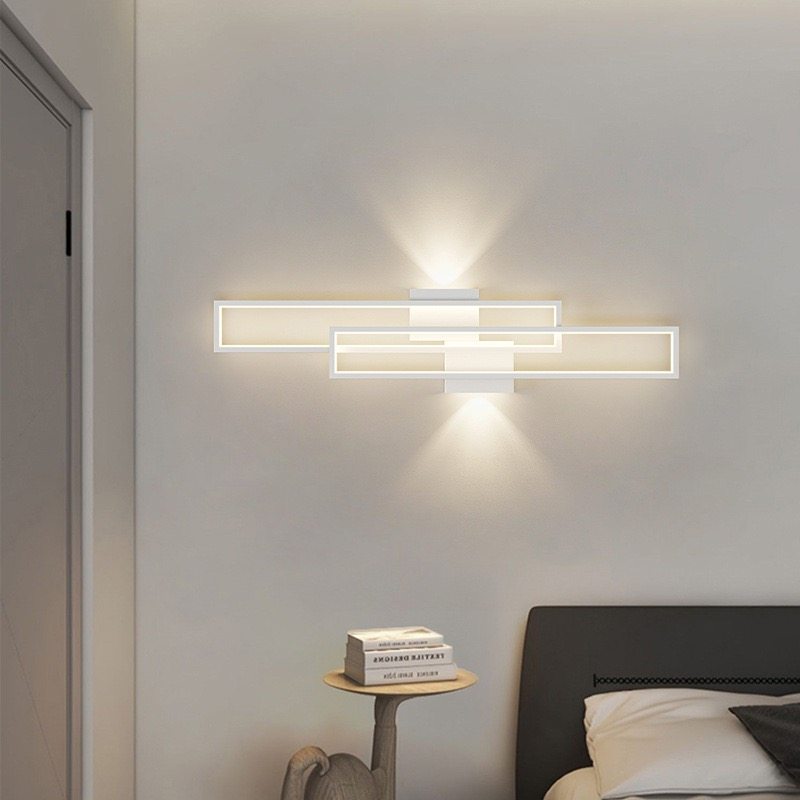 Wall lamp